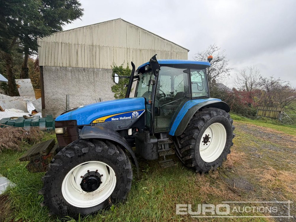 2004 New Holland TM140 - Farm tractor: picture 1 2004 New Holland TM140 - Farm tractor: picture 1