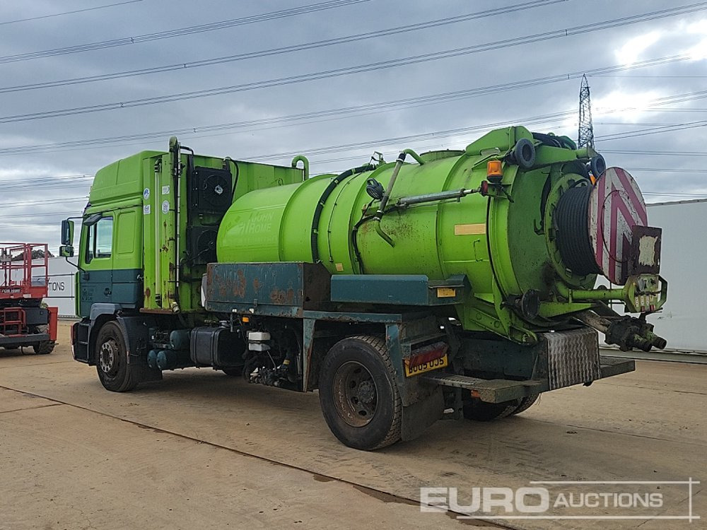 2005 MAN ME18.220 - Tank truck: picture 3 2005 MAN ME18.220 - Tank truck: picture 3