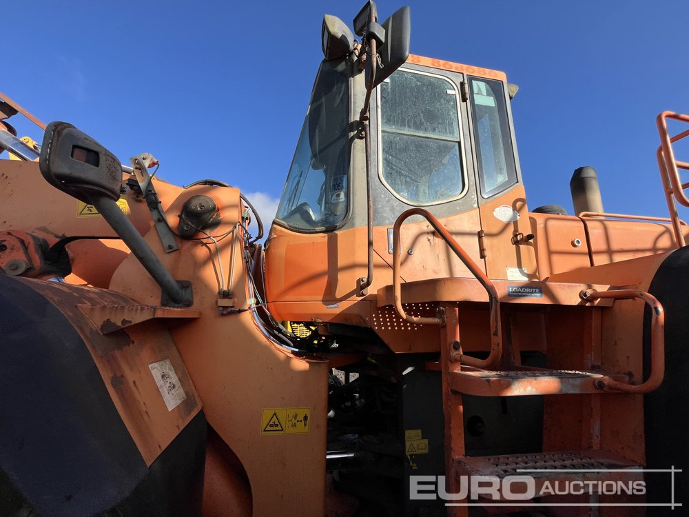 2006 Doosan DL400 - Wheel loader: picture 1 2006 Doosan DL400 - Wheel loader: picture 1