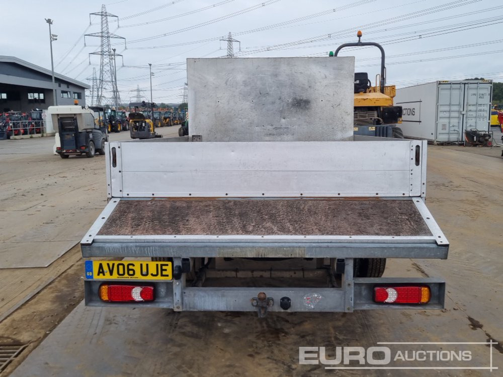2006 Ford Transit 350 - Flatbed van: picture 4 2006 Ford Transit 350 - Flatbed van: picture 4