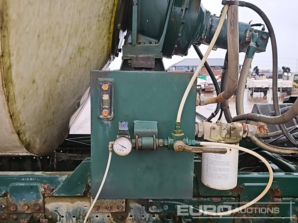 Concrete mixer truck 2007 MAN 18.244: picture 43