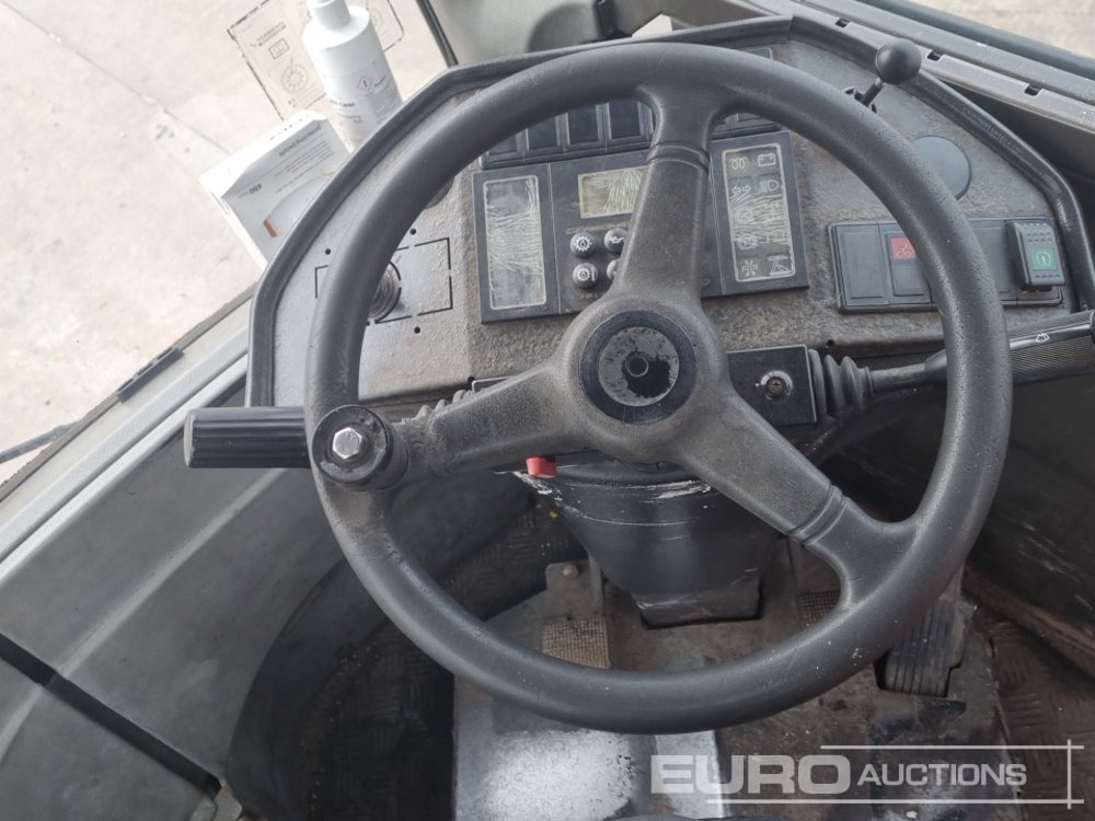 Terminal tractor 2007 Terberg RT222: picture 36