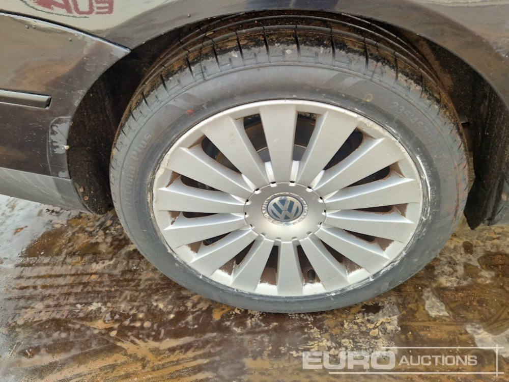 Car 2009 Volkswagen Passat: picture 7