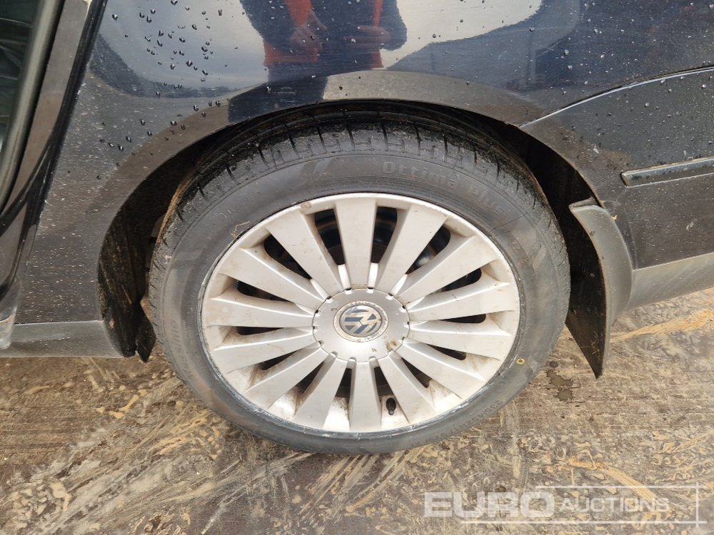 Car 2009 Volkswagen Passat: picture 15