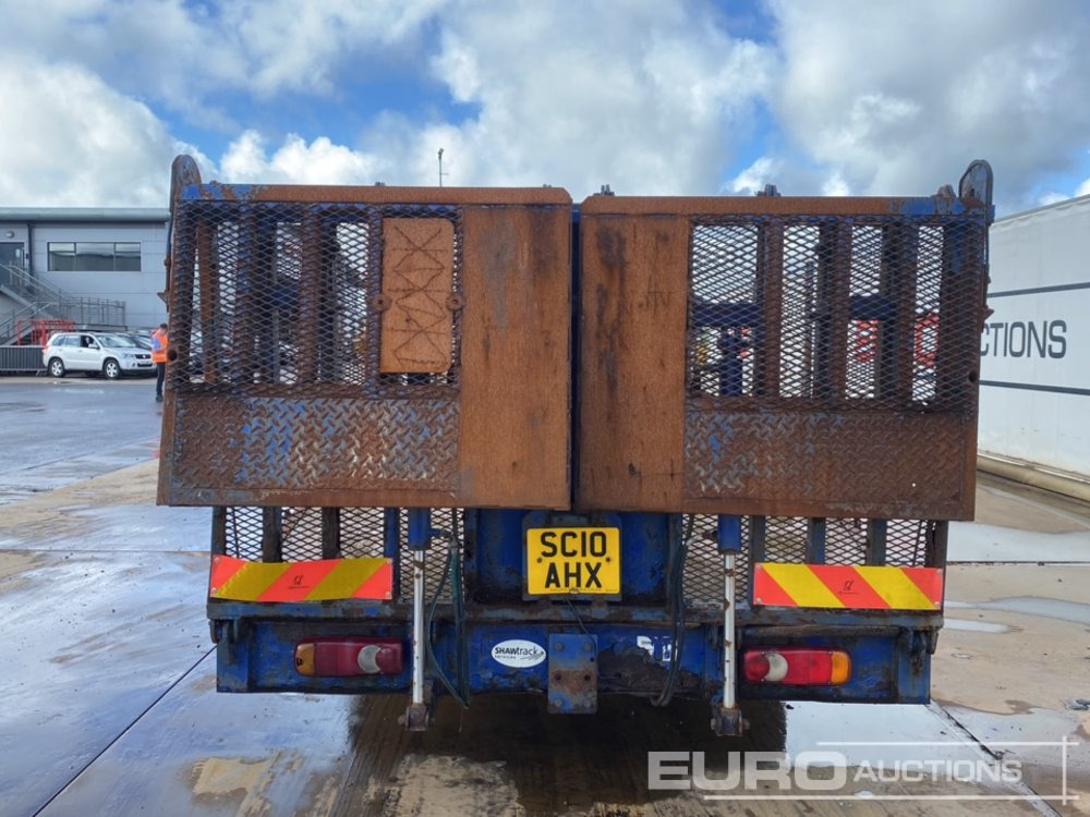 2010 Isuzu N75.190 - Dropside/ Flatbed truck: picture 4 2010 Isuzu N75.190 - Dropside/ Flatbed truck: picture 4