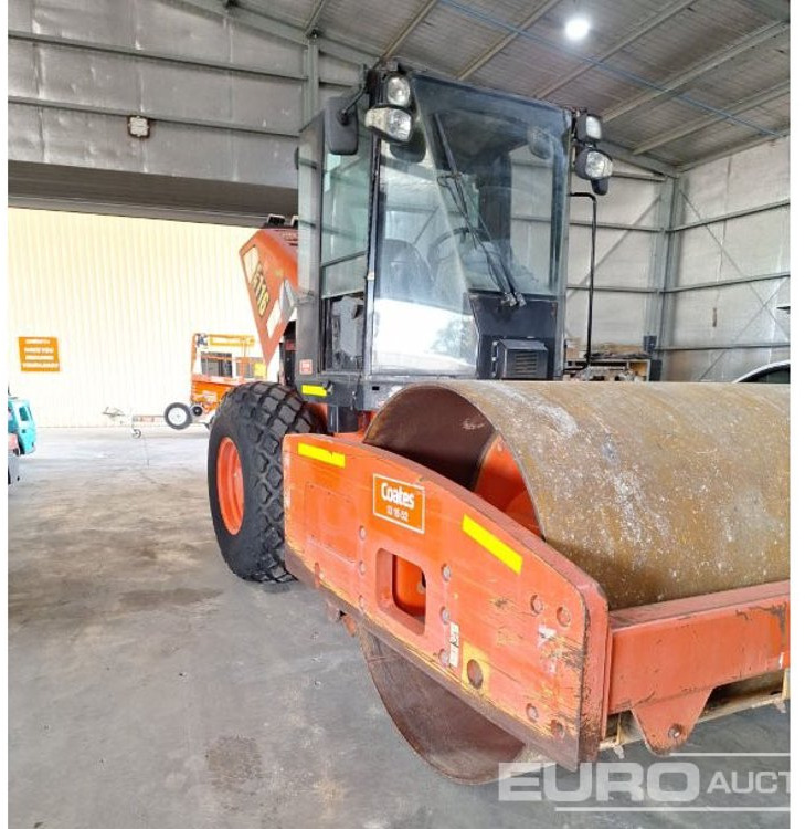 2011 CAT CS533XT Single Drum Roller, A/C - Roller: picture 4 2011 CAT CS533XT Single Drum Roller, A/C - Roller: picture 4