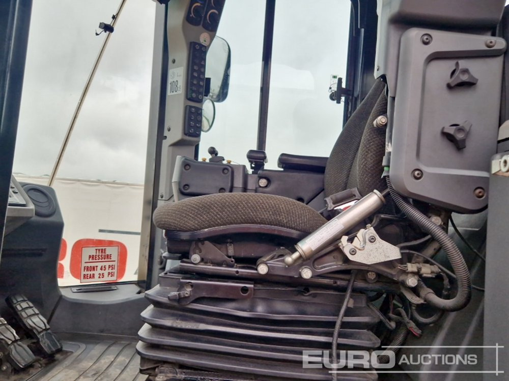 Wheel loader 2012 CAT 966K: picture 28