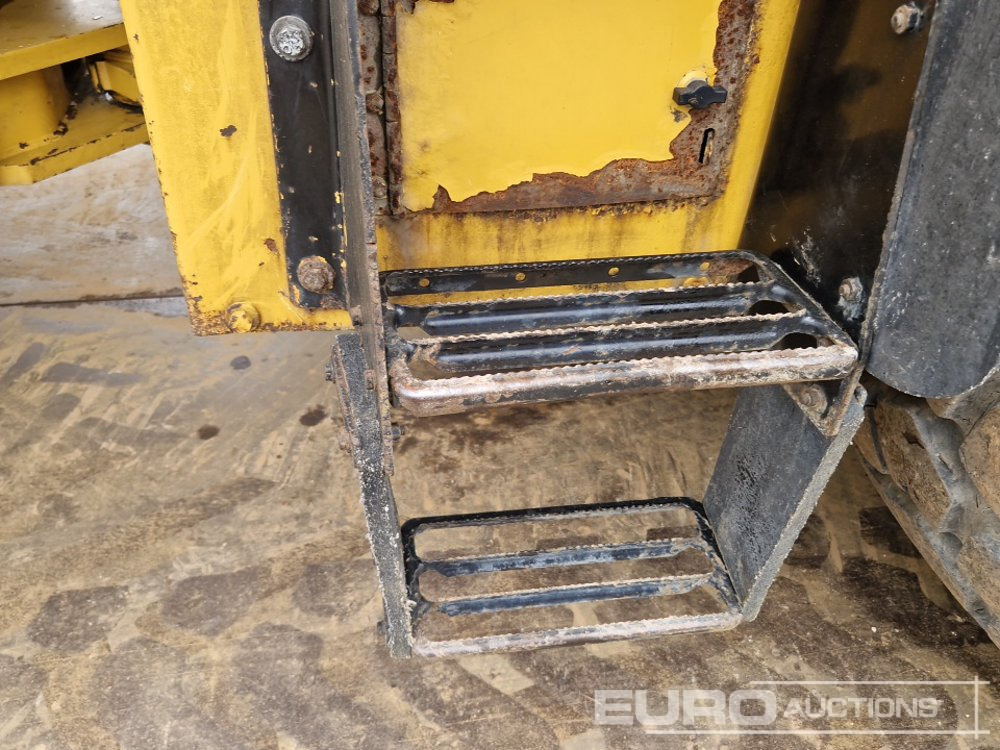 Wheel loader 2012 CAT 966K: picture 25