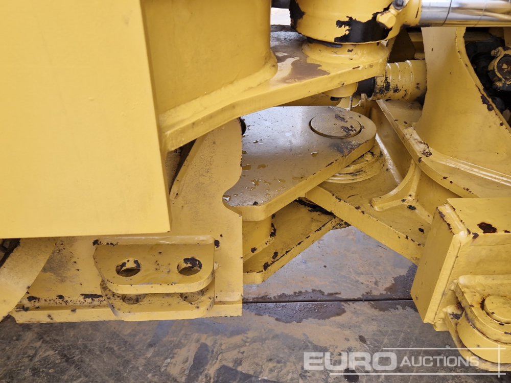 Wheel loader 2012 CAT 966K: picture 23