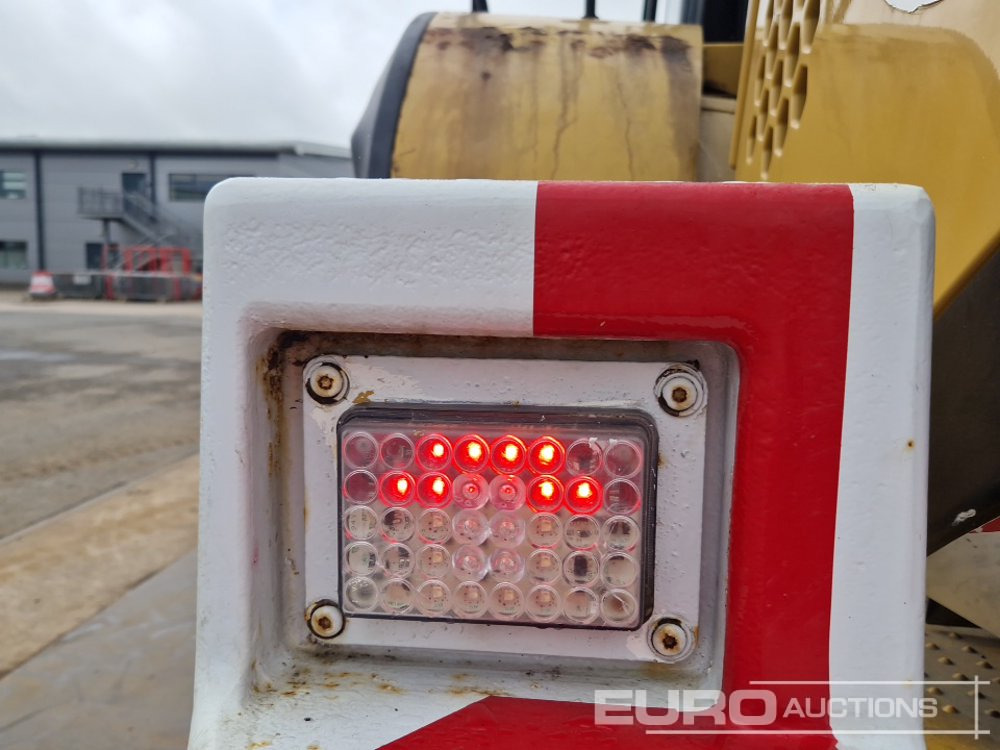 Wheel loader 2012 CAT 966K: picture 46