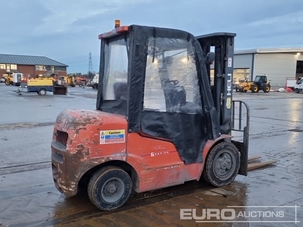 2012 Heli FD30G - Forklift: picture 5 2012 Heli FD30G - Forklift: picture 5