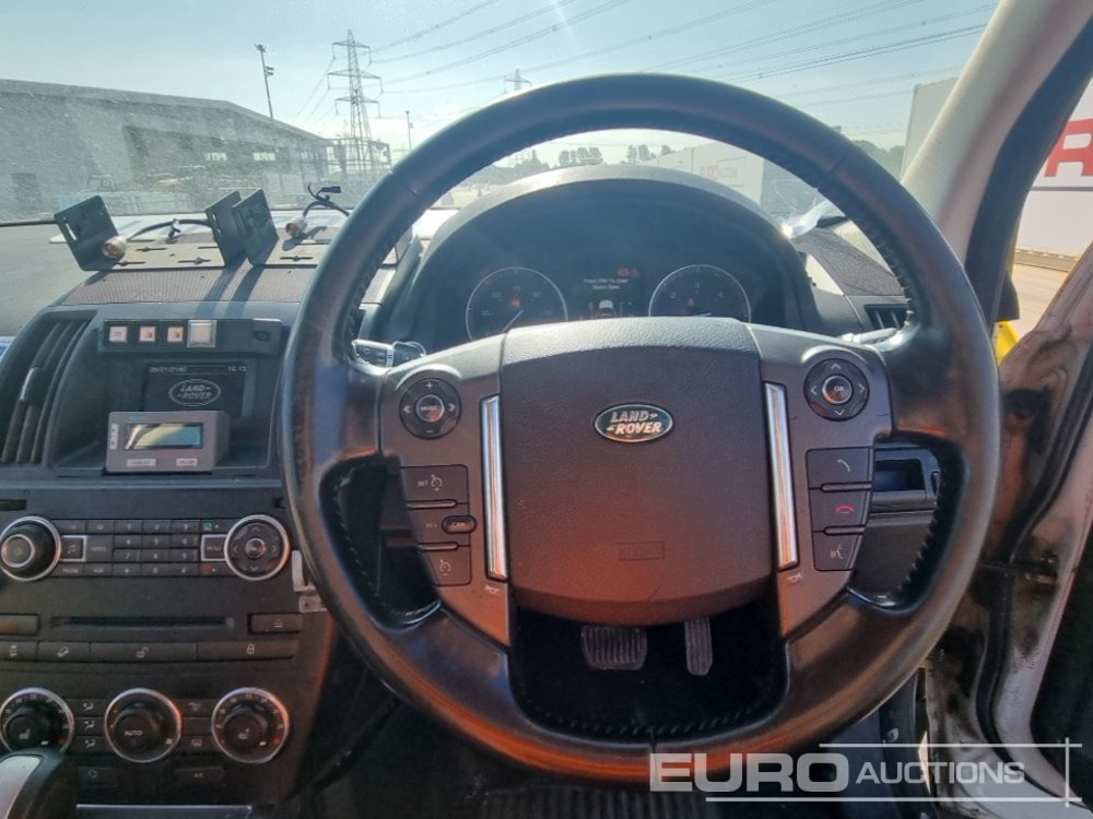 SUV 2012 Land Rover Freelander: picture 29
