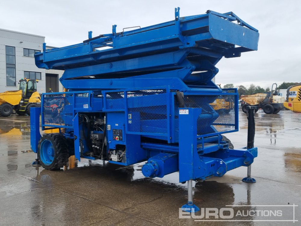 2013 Genie GS4390 - Aerial platform: picture 3 2013 Genie GS4390 - Aerial platform: picture 3