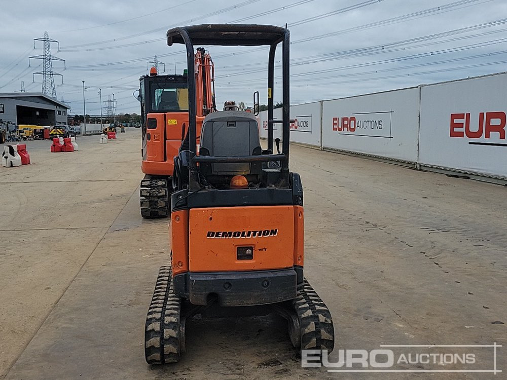 2013 Hitachi ZX17U-2 YLR - Mini excavator: picture 4 2013 Hitachi ZX17U-2 YLR - Mini excavator: picture 4