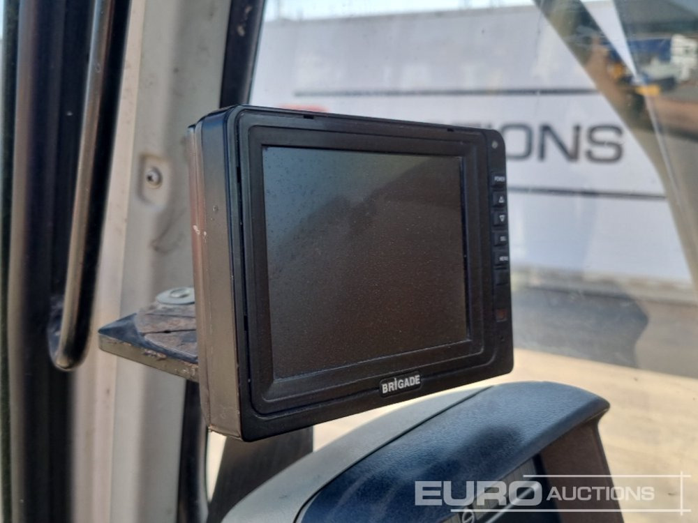 Crawler excavator 2013 Liebherr R906 LC LITRONIC: picture 40