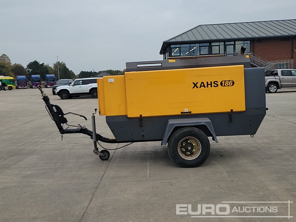 2014 Atlas Copco XAHS186 - Air compressor: picture 2 2014 Atlas Copco XAHS186 - Air compressor: picture 2