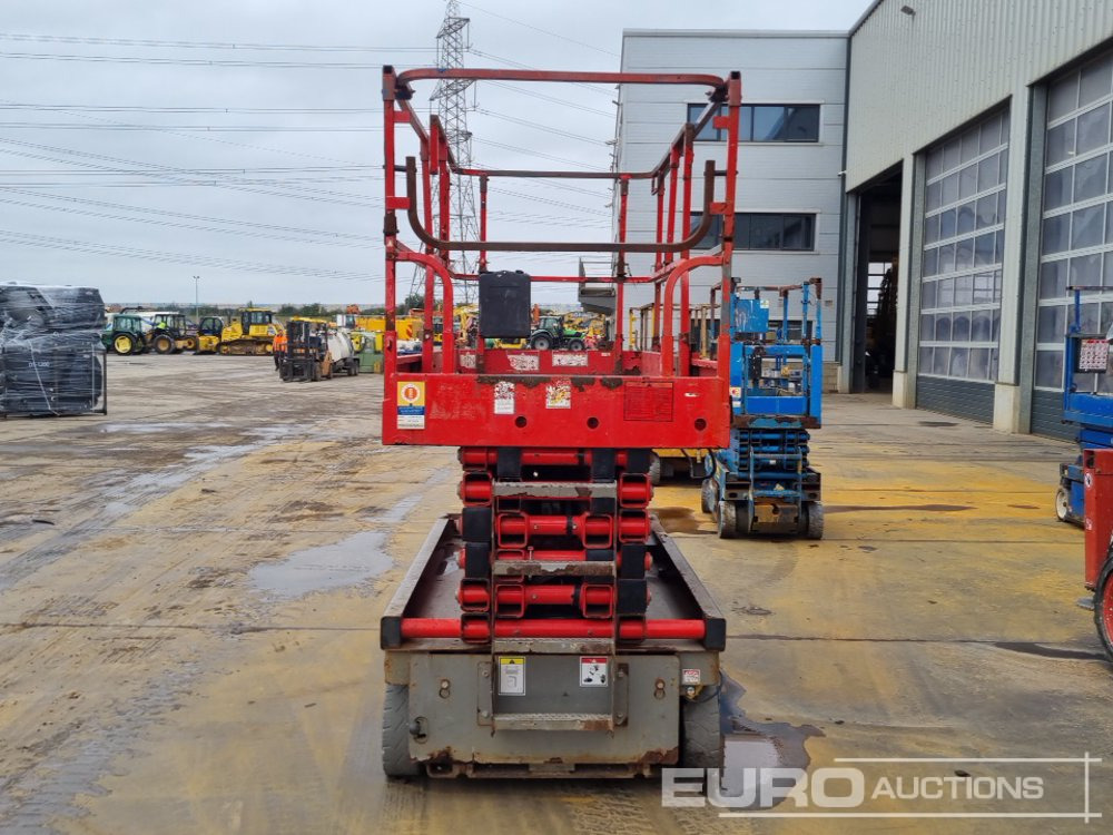 2014 Haulotte Compact 14 - Aerial platform: picture 4 2014 Haulotte Compact 14 - Aerial platform: picture 4
