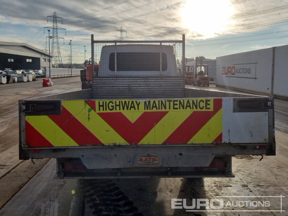 2014 Iveco Daily 35S11 - Flatbed van: picture 4 2014 Iveco Daily 35S11 - Flatbed van: picture 4