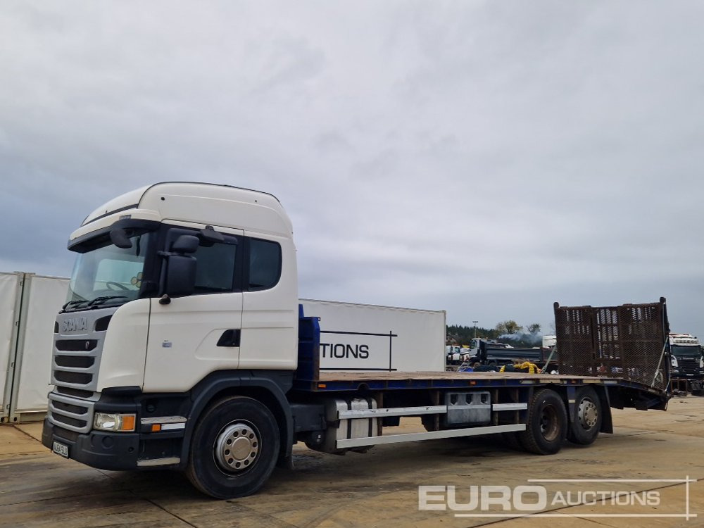 2014 Scania 6x2 Rear Lift Beavertail Plant Lorry, Auto Gearbox, Cruise Control, A/C, Winch, Hydraulic Fliptoe Ramp (HPI Export Marker - UK Registration Documents Are Not Available) - Dropside/ Flatbed truck: picture 1 2014 Scania 6x2 Rear Lift Beavertail Plant Lorry, Auto Gearbox, Cruise Control, A/C, Winch, Hydraulic Fliptoe Ramp (HPI Export Marker - UK Registration Documents Are Not Available) - Dropside/ Flatbed truck: picture 1