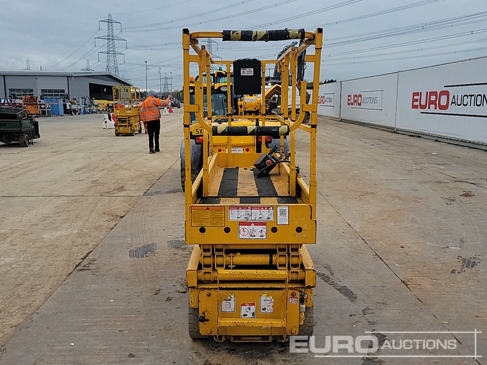 2015 Haulotte Compact 8 - Aerial platform: picture 4 2015 Haulotte Compact 8 - Aerial platform: picture 4