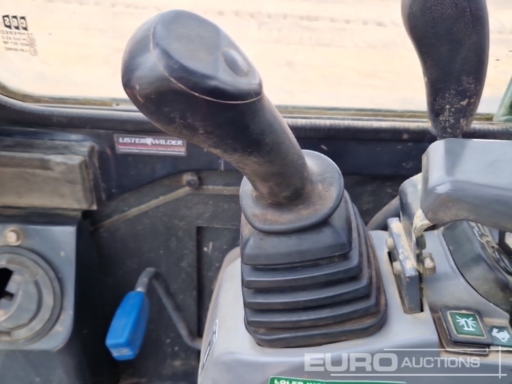 Mini excavator 2015 Kubota U20-3EU: picture 42