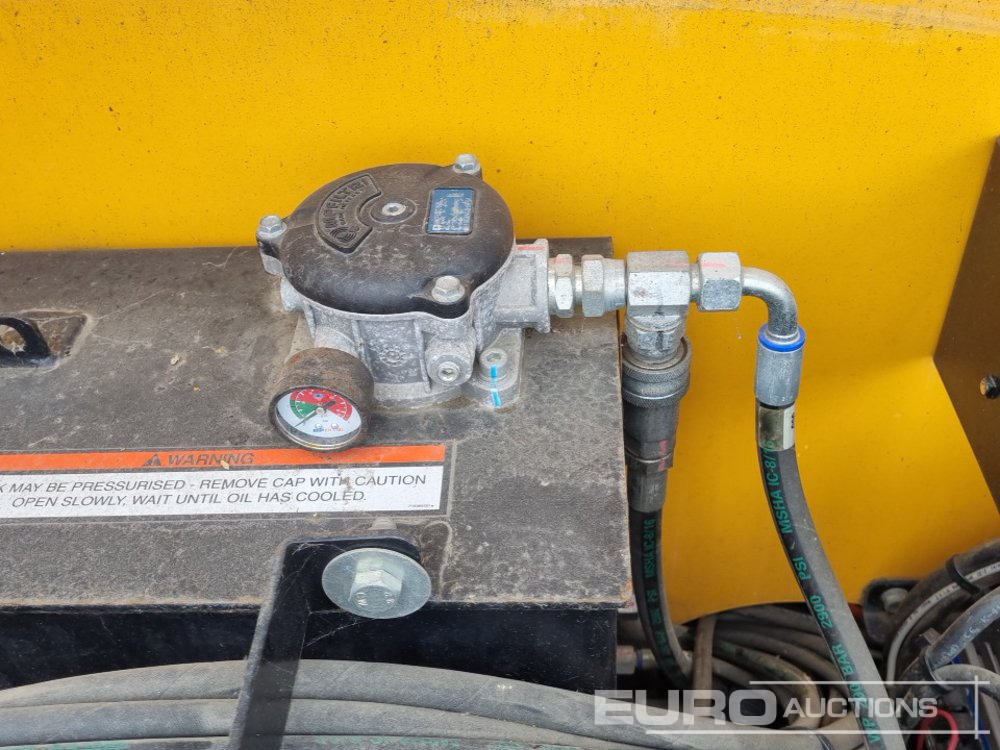 Aerial platform 2015 Niftylift HR17: picture 16