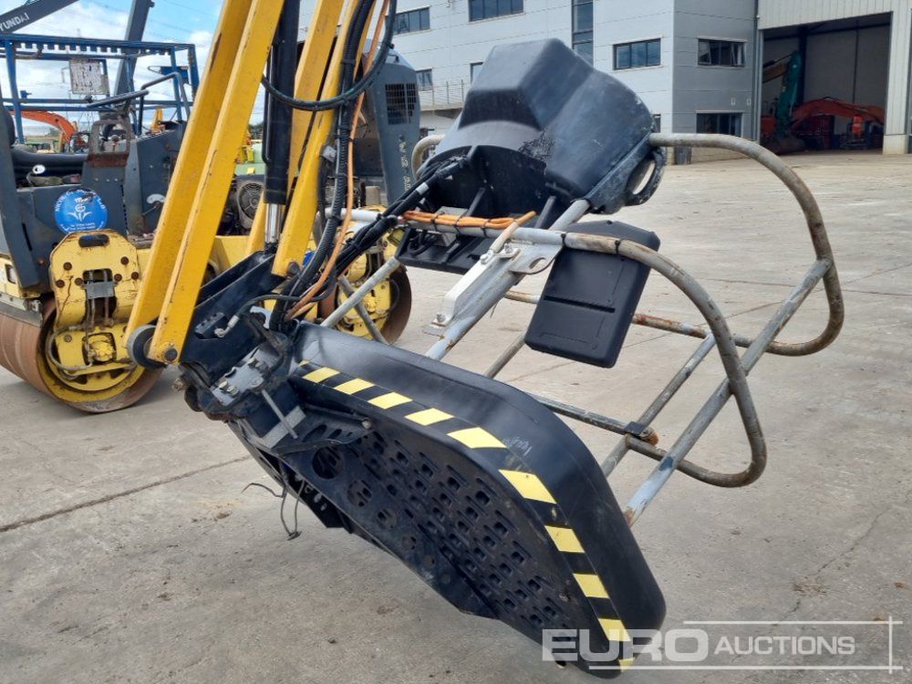 Aerial platform 2015 Niftylift HR17: picture 32