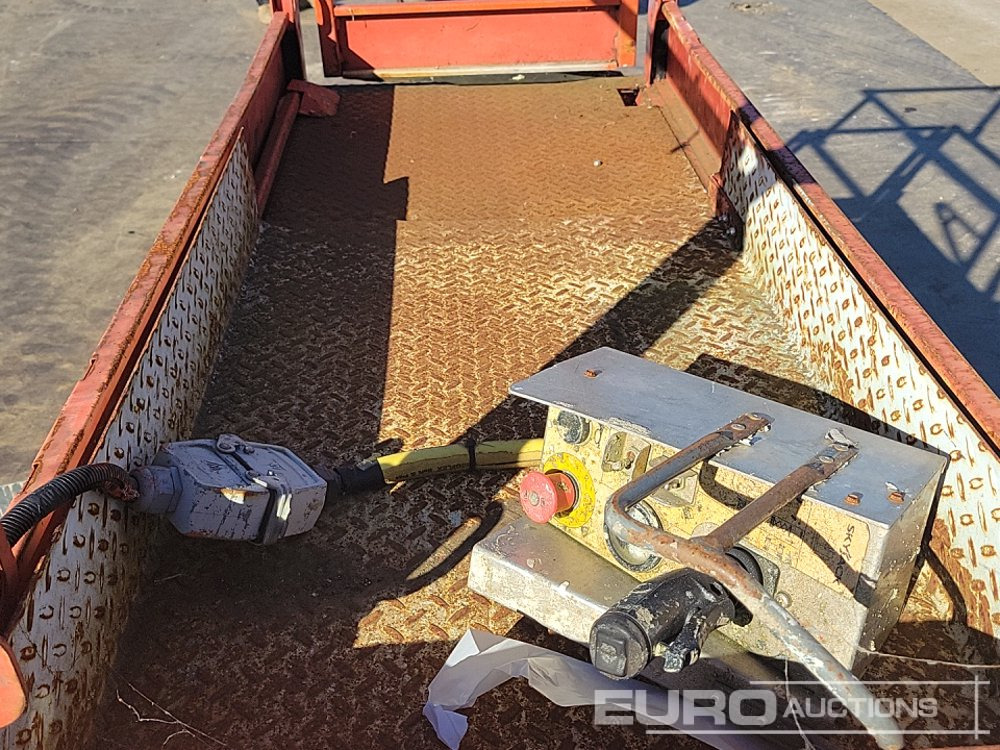 Aerial platform 2015 SkyJack SJIII-3219: picture 23