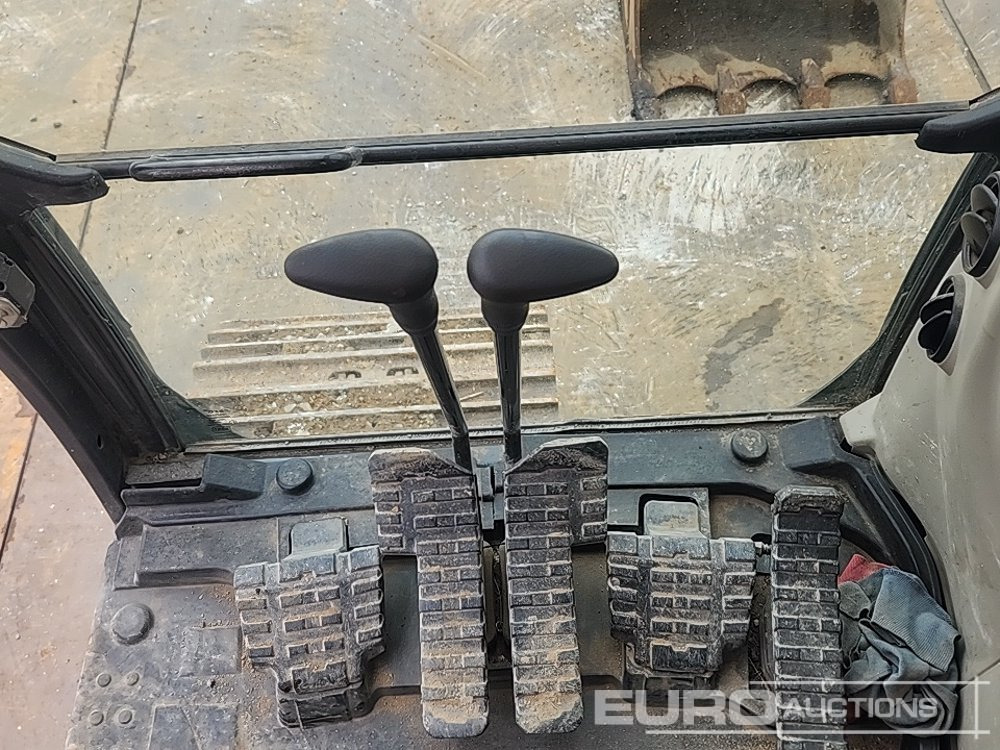 Crawler excavator 2016 Case CX130D: picture 48