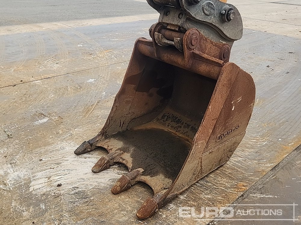 Crawler excavator 2016 Case CX130D: picture 16