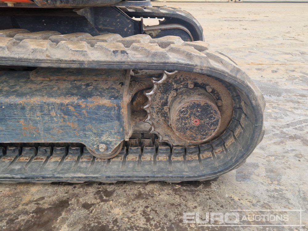 Mini excavator 2016 Kubota U27-4: picture 11