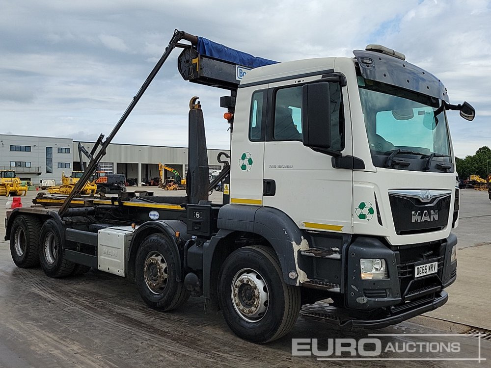 Hook lift truck 2016 MAN TGS32.360: picture 7