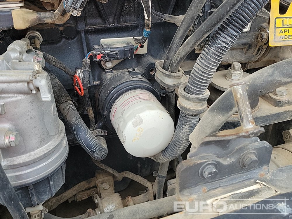 Mini excavator 2017 Bobcat E85: picture 41
