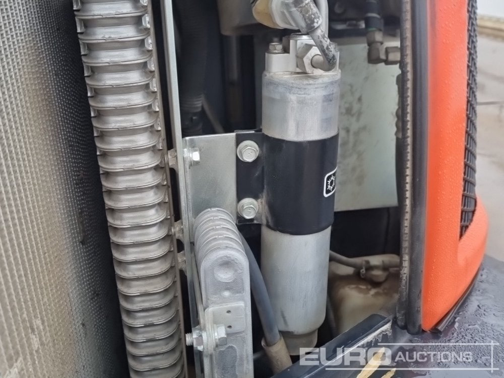Mini excavator 2017 Kubota KX080-4A: picture 32
