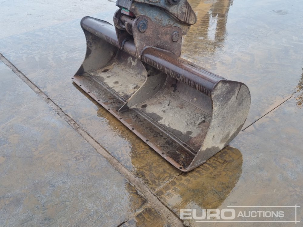 Mini excavator 2017 Kubota KX080-4A: picture 38