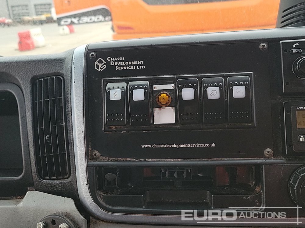 Tipper 2017 Mitsubishi Canter: picture 29
