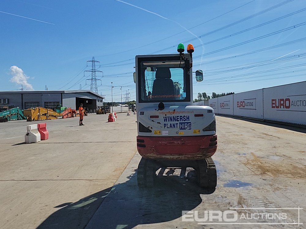 2017 Takeuchi TB230 - Mini excavator: picture 4 2017 Takeuchi TB230 - Mini excavator: picture 4