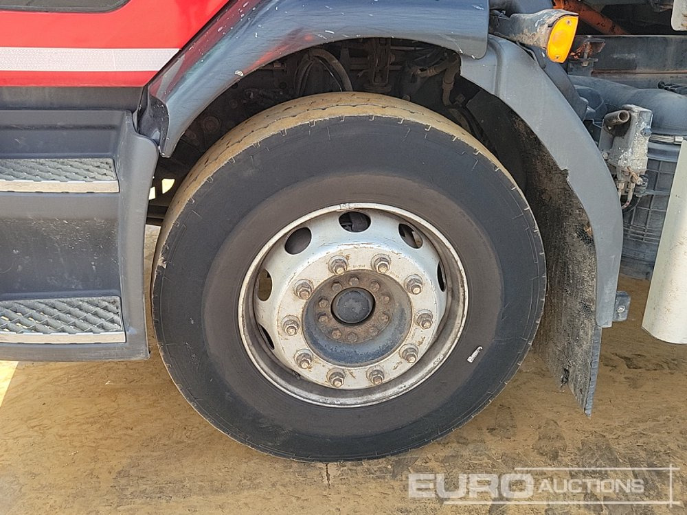 Skip loader truck 2017 Volvo FE280: picture 9