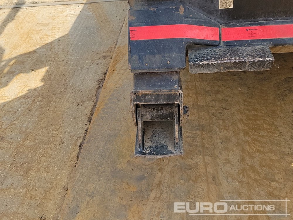 Skip loader truck 2017 Volvo FE280: picture 22