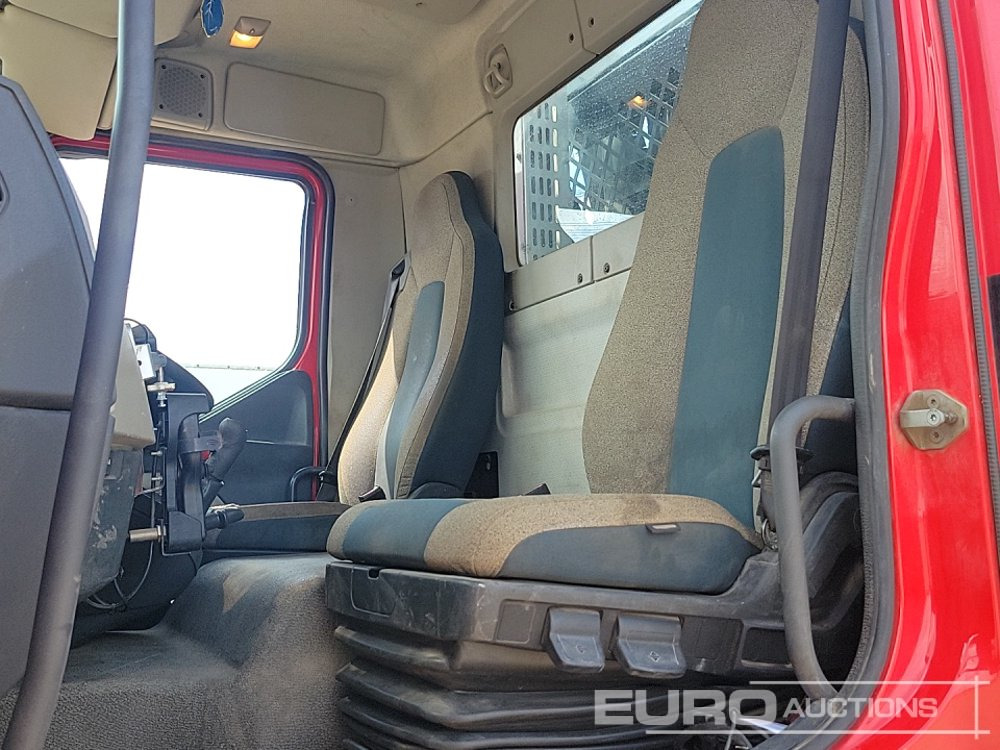 Skip loader truck 2017 Volvo FE280: picture 28