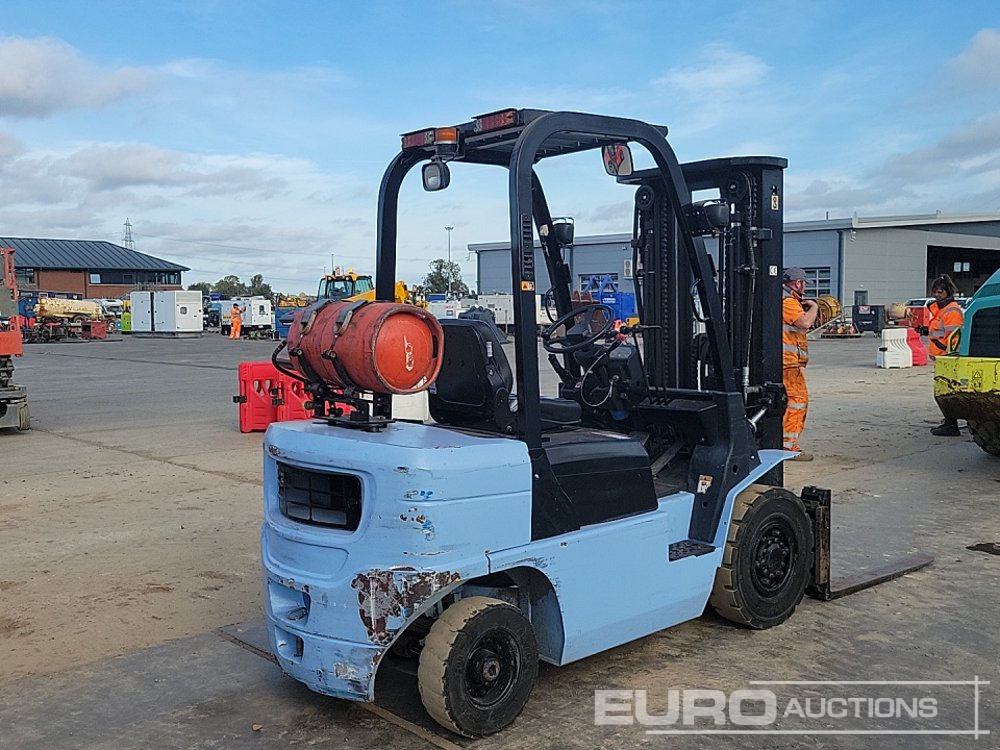2017 Yale UT25P - Forklift: picture 5 2017 Yale UT25P - Forklift: picture 5