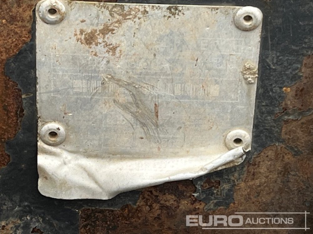 Mini excavator 2018 Bobcat E17: picture 18