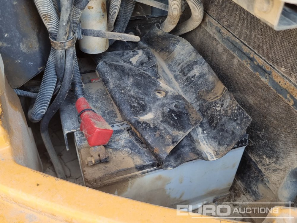 Mini excavator 2018 Case CX80C: picture 49
