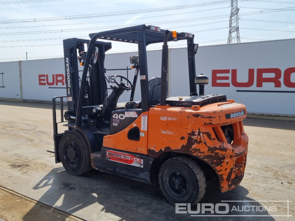 2018 Doosan D40SC-7 - Forklift: picture 3 2018 Doosan D40SC-7 - Forklift: picture 3