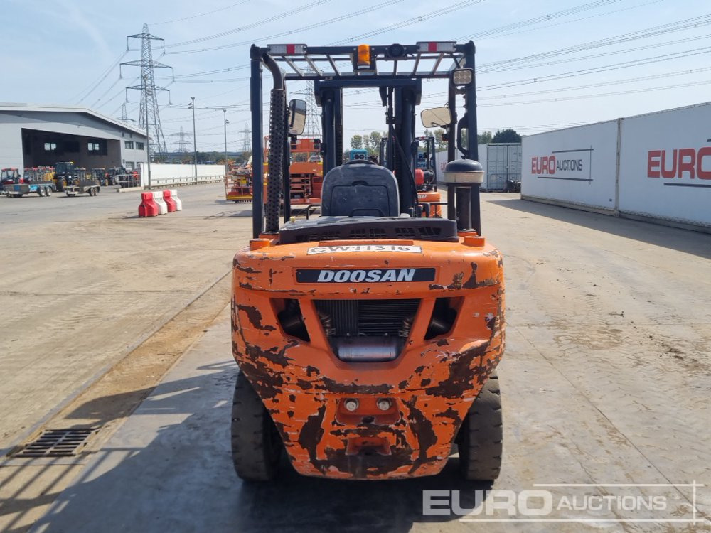 2018 Doosan D40SC-7 - Forklift: picture 4 2018 Doosan D40SC-7 - Forklift: picture 4