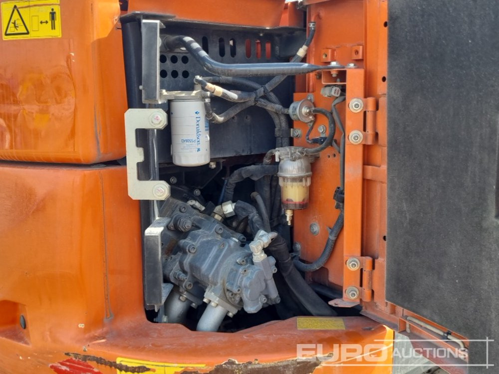 Mini excavator 2018 Hitachi ZX85USB-5A: picture 42