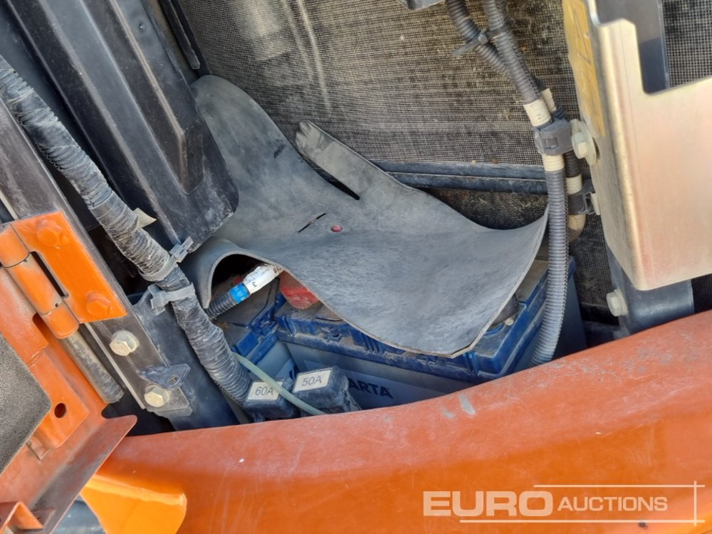 Mini excavator 2018 Hitachi ZX85USB-5A: picture 46
