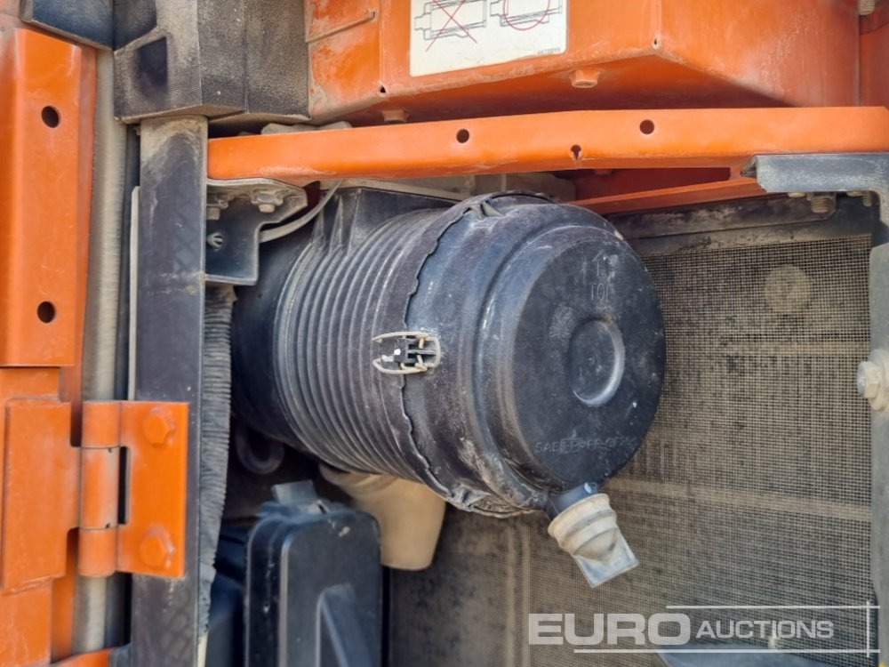 Mini excavator 2018 Hitachi ZX85USB-5A: picture 47