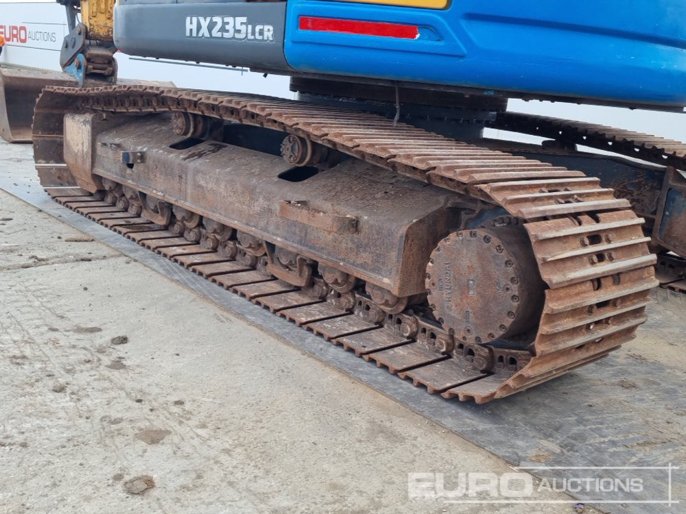 Crawler excavator 2018 Hyundai HX235LCR: picture 11