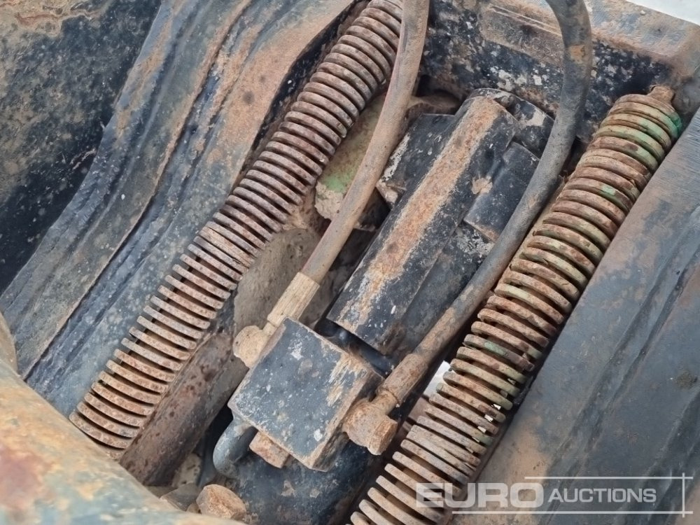 Crawler excavator 2018 Hyundai HX235LCR: picture 48